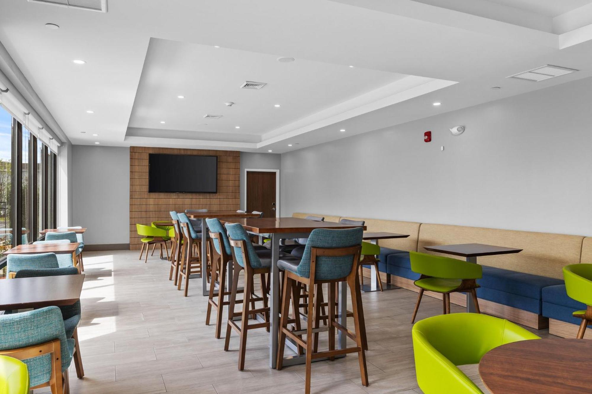 Even Hotel Manchester Airport By Ihg Экстерьер фото