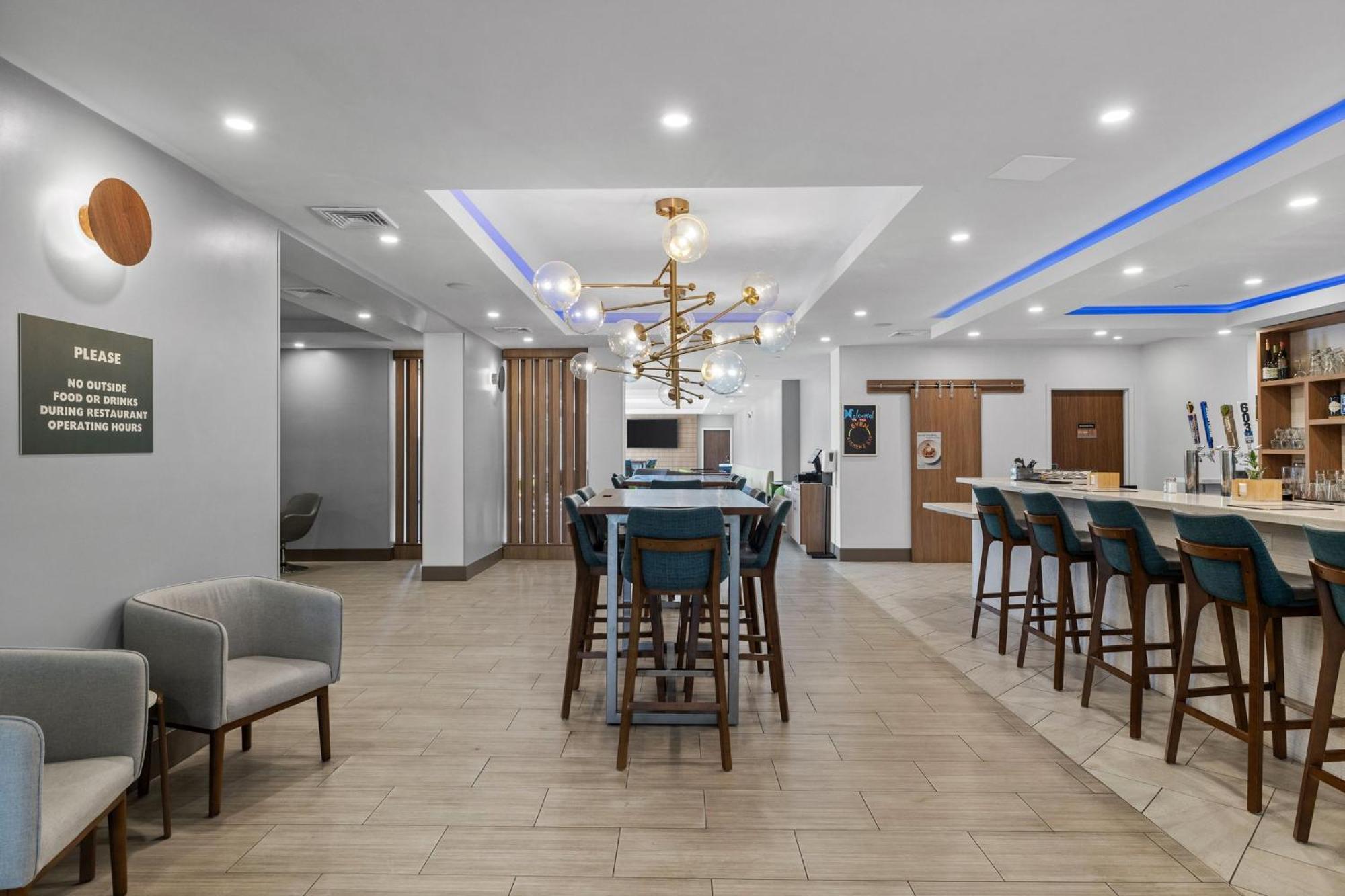 Even Hotel Manchester Airport By Ihg Экстерьер фото