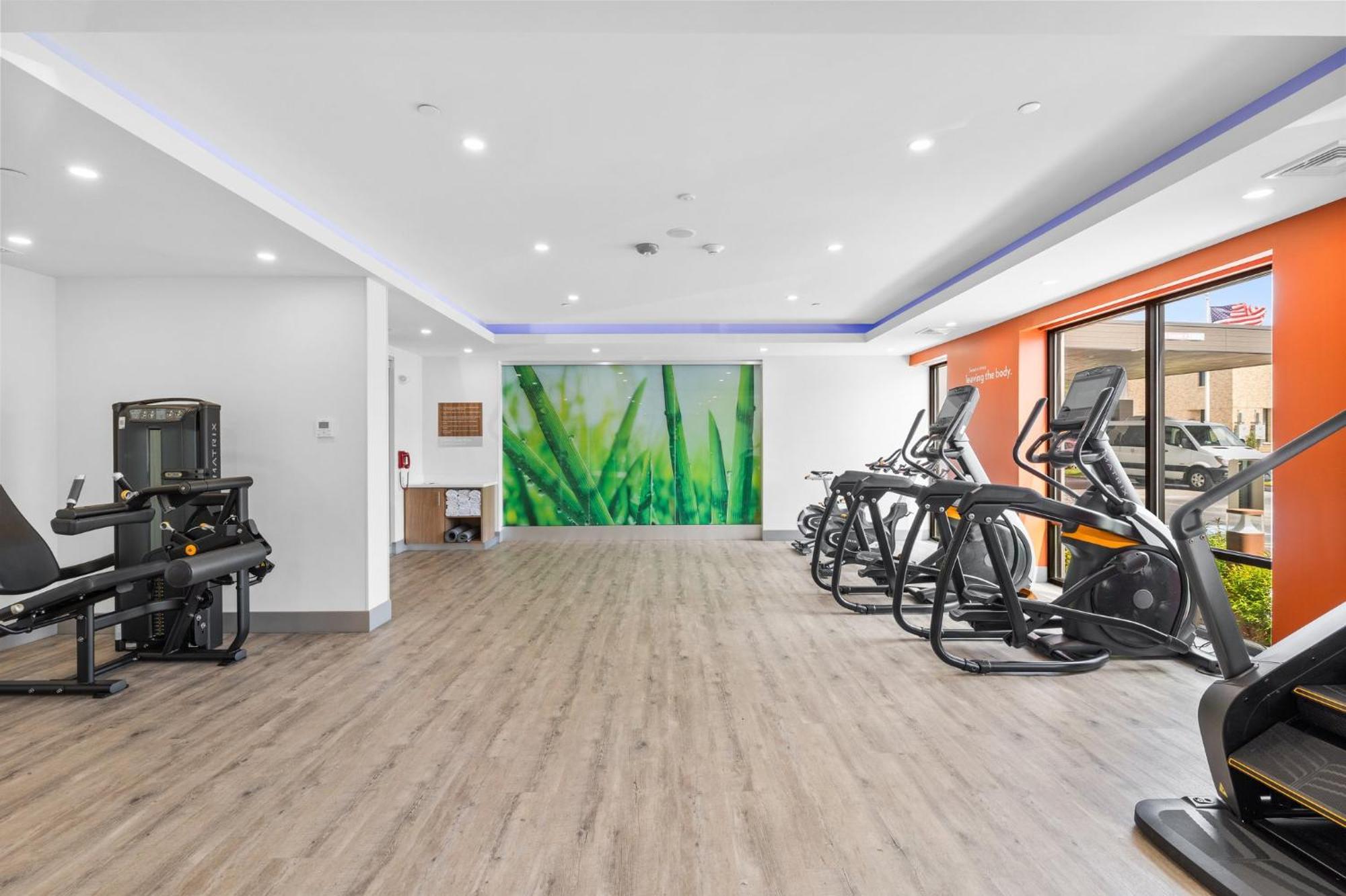 Even Hotel Manchester Airport By Ihg Экстерьер фото